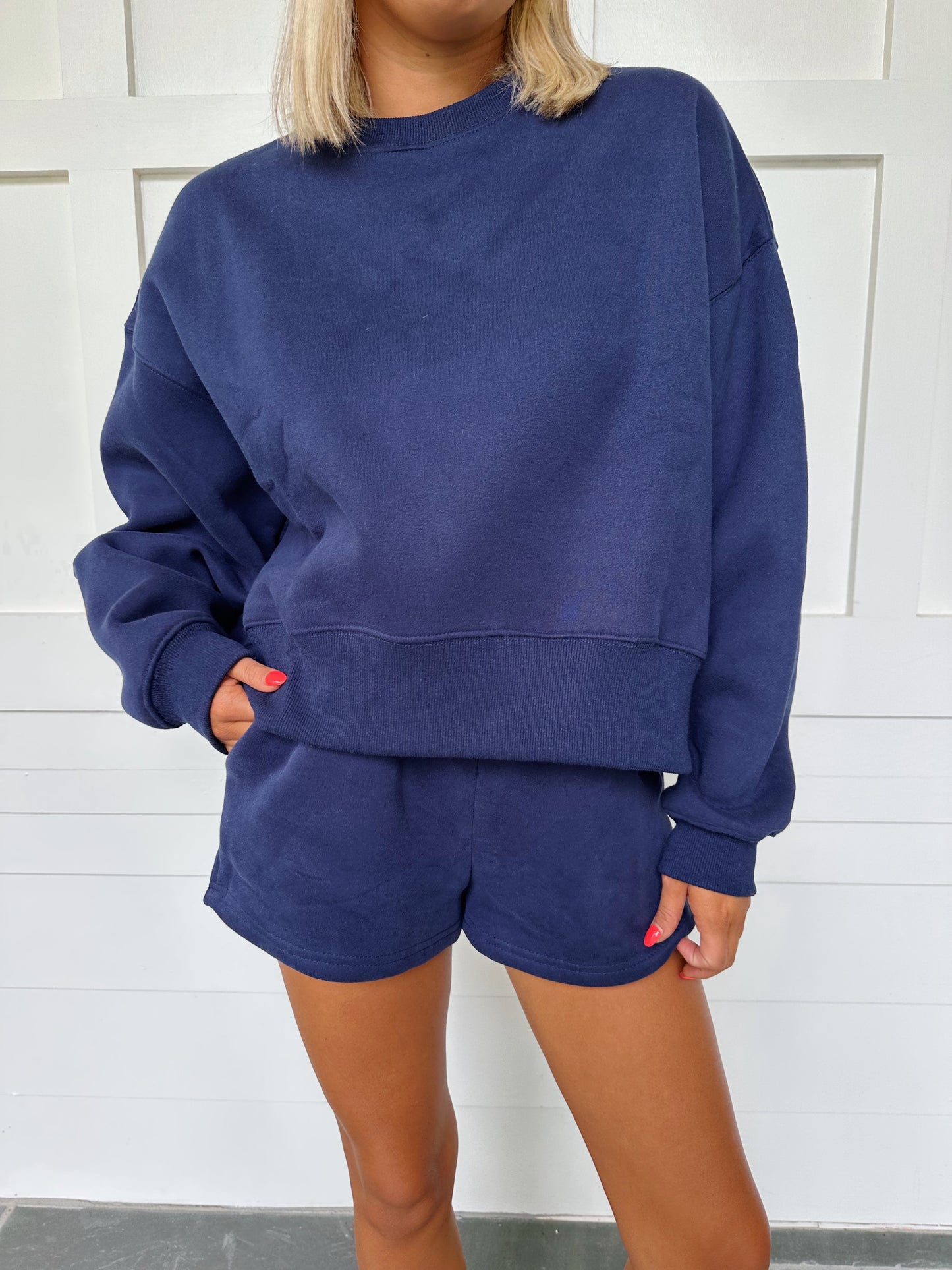 “Let’s travel” shorts in navy