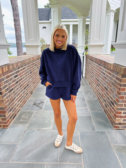 “Let’s travel” shorts in navy