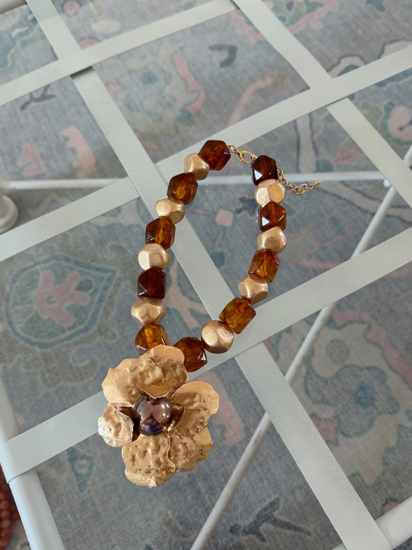 It Girl Necklace